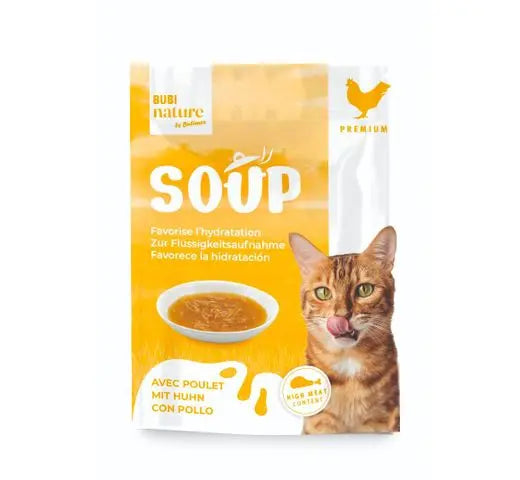 Sopa de pollo para la hidratación de tu gato