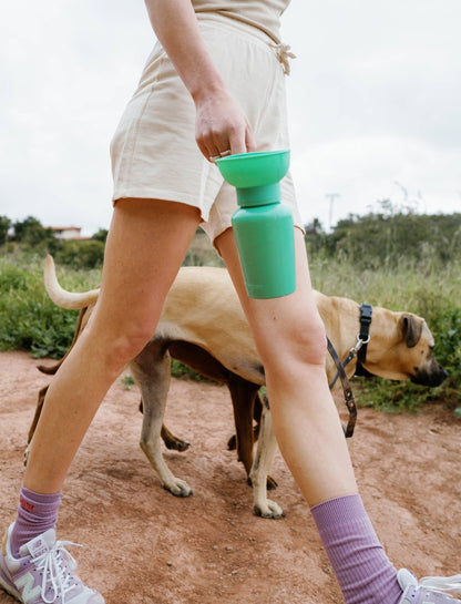 Botella de agua de viaje para perros